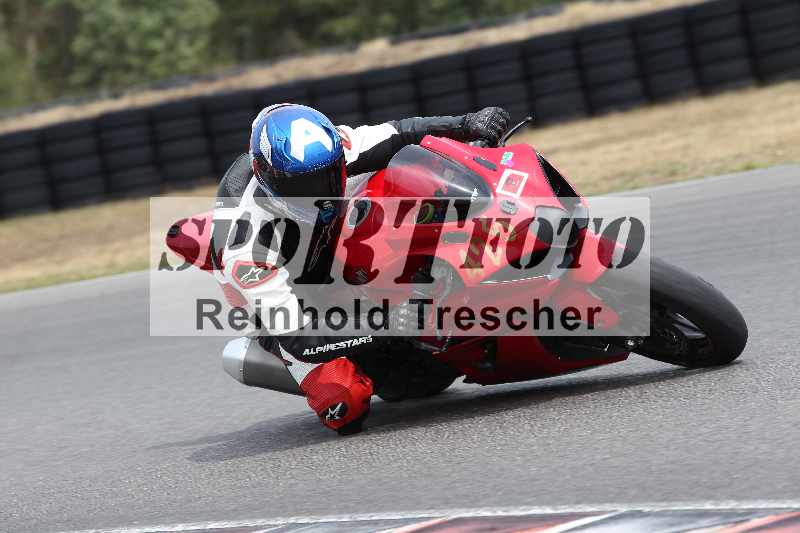 /Archiv-2022/55 14.08.2022 Plüss Moto Sport ADR/Freies Fahren/425